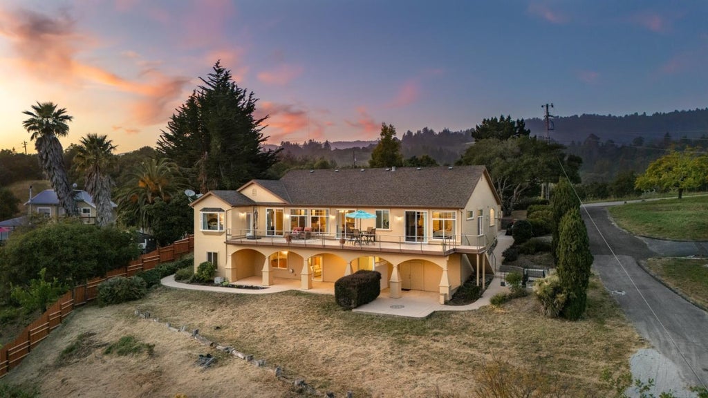 960 Smith Rd, WATSONVILLE