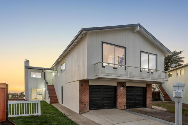 9 Seahaven Ct, PACIFICA