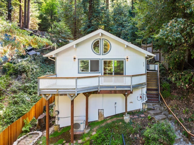 359 Redwood Rd, FELTON