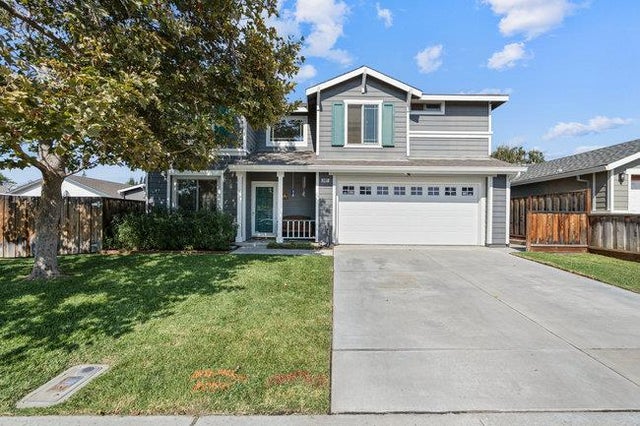 2421 Valley View Rd, HOLLISTER