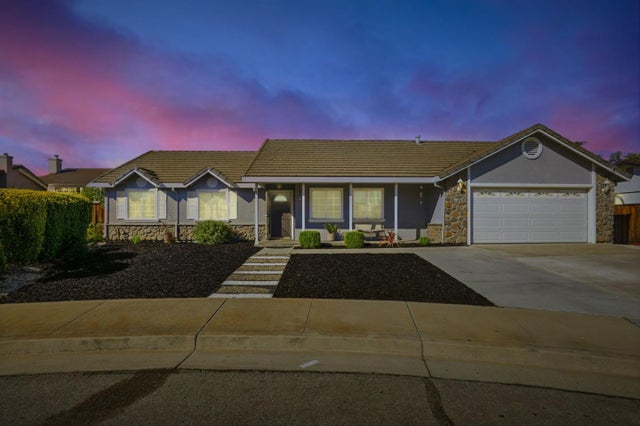 1680 El Camino De Vida, HOLLISTER