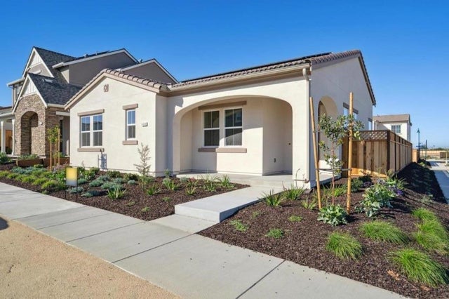 609 Santa Ynez Way, MARINA