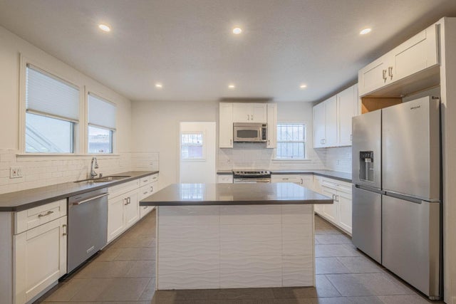 4211 Martin Luther King Jr Way, OAKLAND