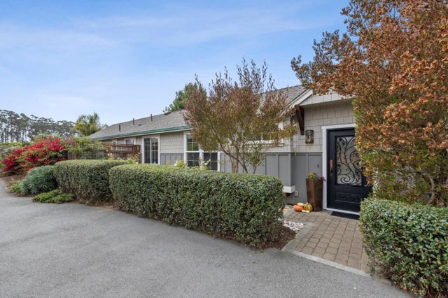 484 Poplar St, HALF MOON BAY