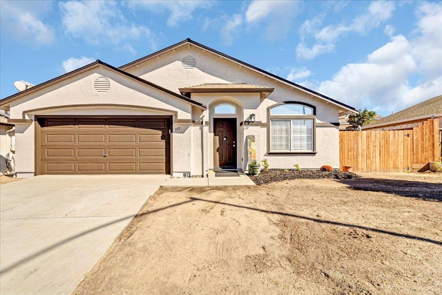 715 Skinner St, SOLEDAD