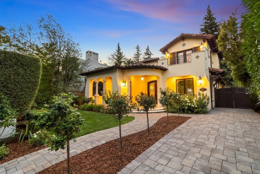 627 Tennyson Ave, PALO ALTO