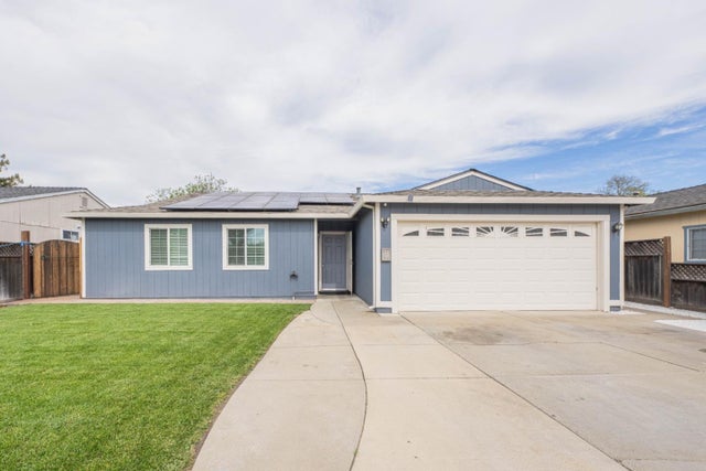 8340 Forest St, GILROY