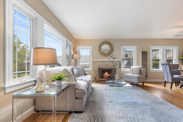 4023 Laurel Ave, OAKLAND