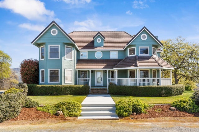 5699 Arbolada Dr, LA GRANGE