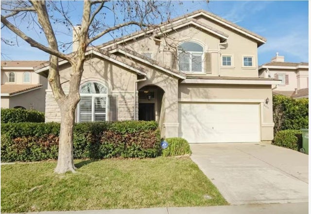 5817 Spring Flower Dr, ELK GROVE