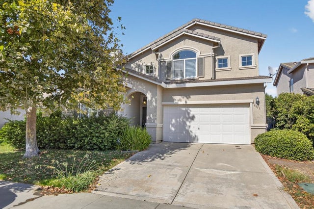 5817 Spring Flower Dr, ELK GROVE