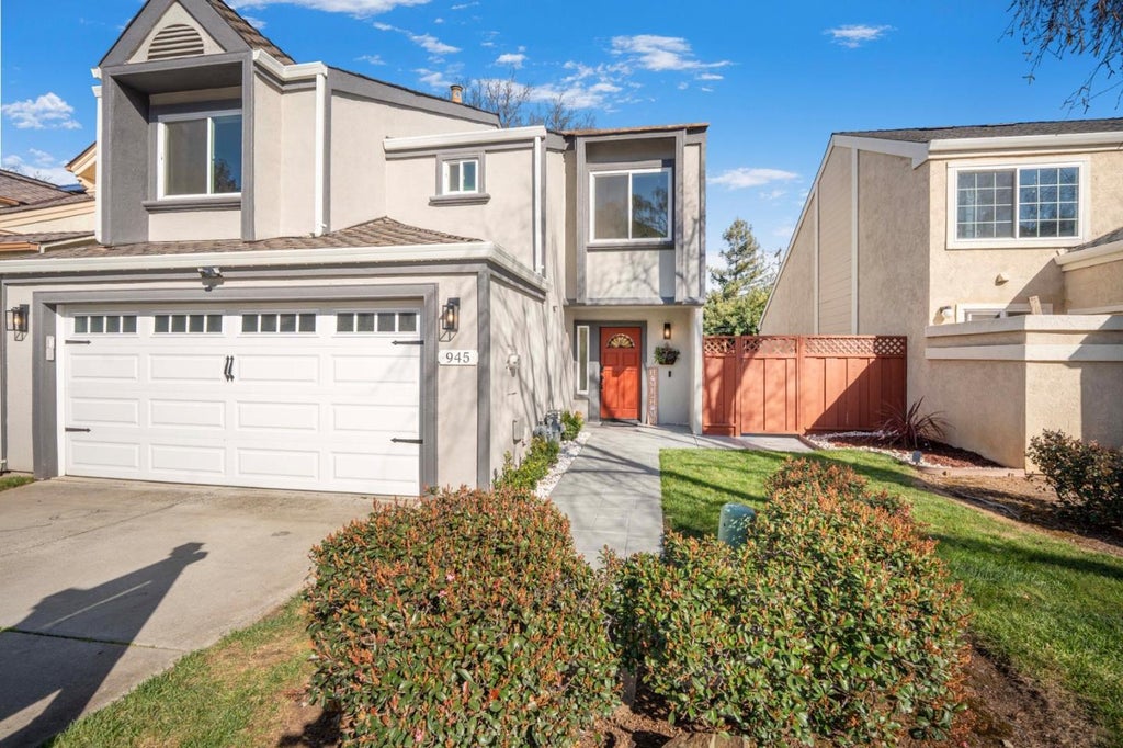 945 Oak Park Dr, MORGAN HILL