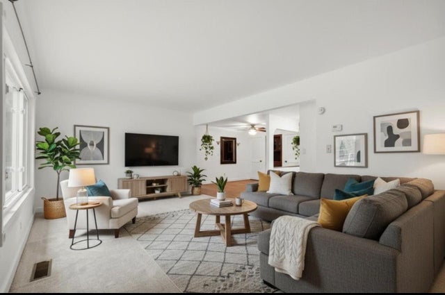 1091 Century Dr, NAPA