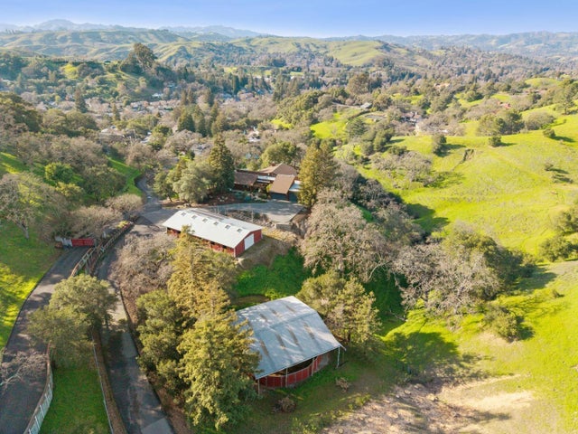 575 Morecroft Rd, LAFAYETTE