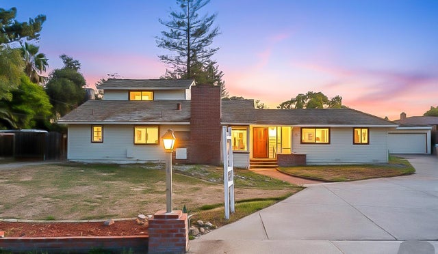 876 Dry Creek Rd, CAMPBELL