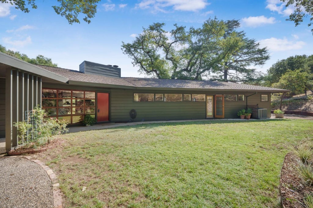 17695 John Telfer, MORGAN HILL