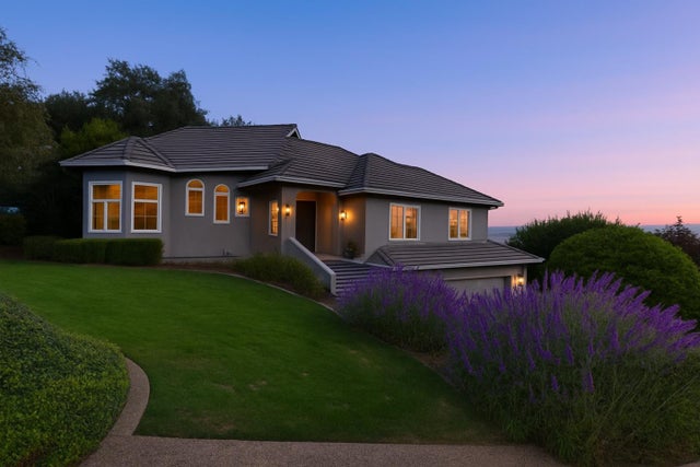 1055 W Dunne Ave, Morgan Hill