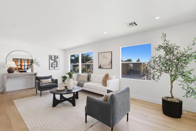 106 Lighthouse Ln, DALY CITY