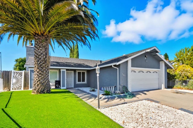 101 Serpentine Dr, VALLEJO