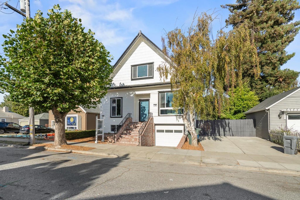 110 Poplar Ave, San Bruno