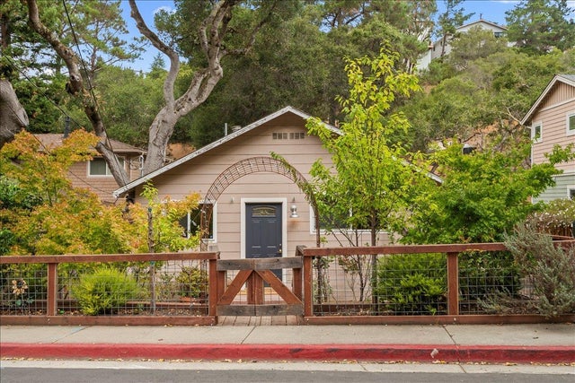 2934 San Juan Blvd, Belmont