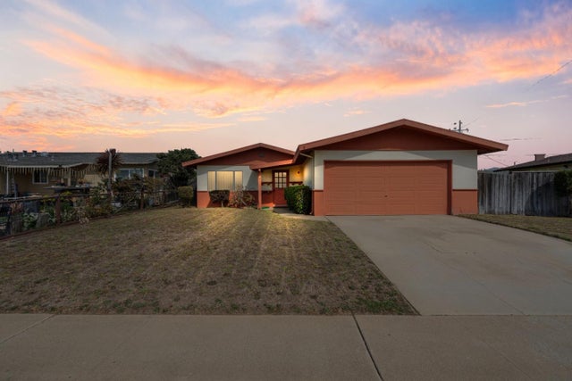 587 Mariposa St, SALINAS