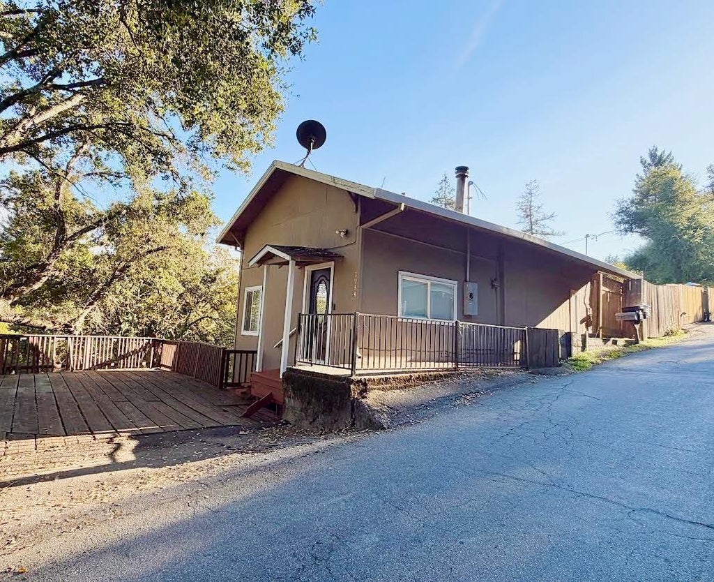 17944 Madrone Dr, LOS GATOS