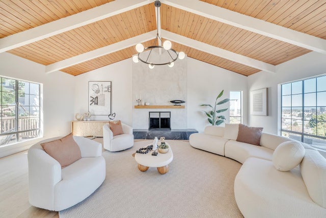 7 Chestnut St, San Carlos