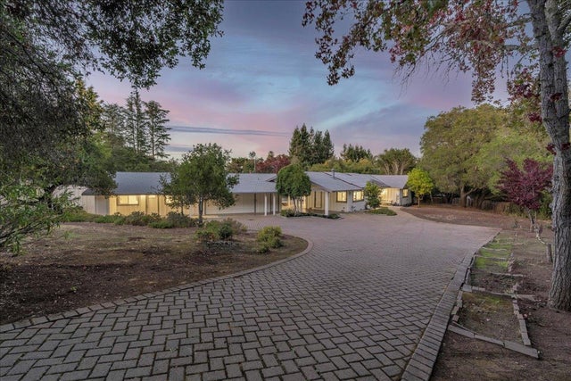 12272 Windsor Ct, LOS ALTOS HILLS