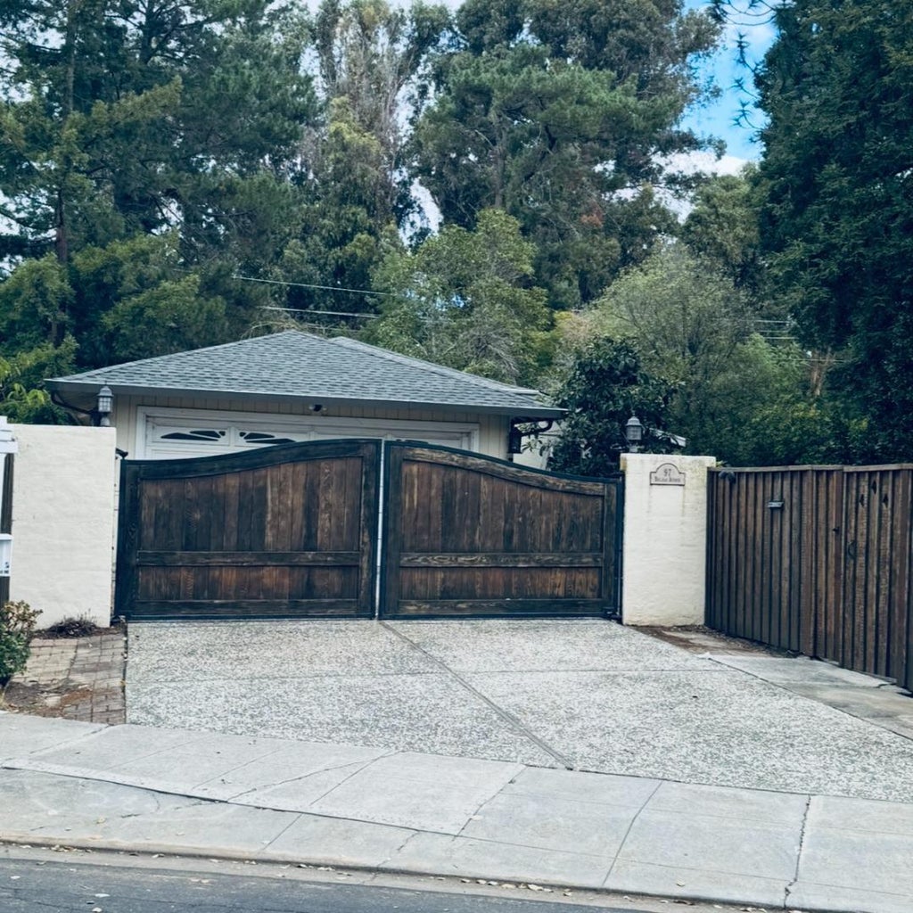 97 Belleau Ave, ATHERTON