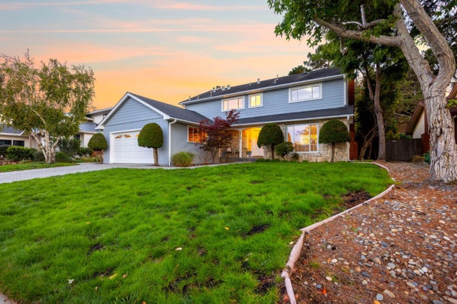 2713 Comstock Cir, BELMONT