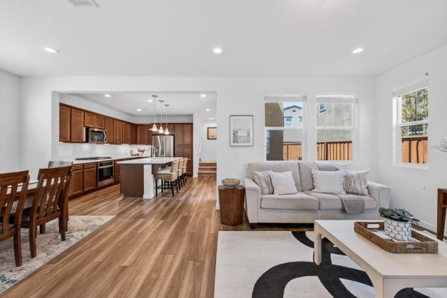 2975 Denali Dr, MARINA