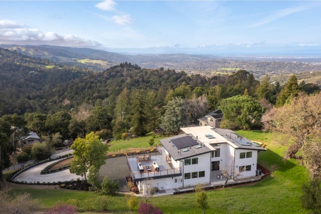 76 Vista Verde Way, Portola Valley