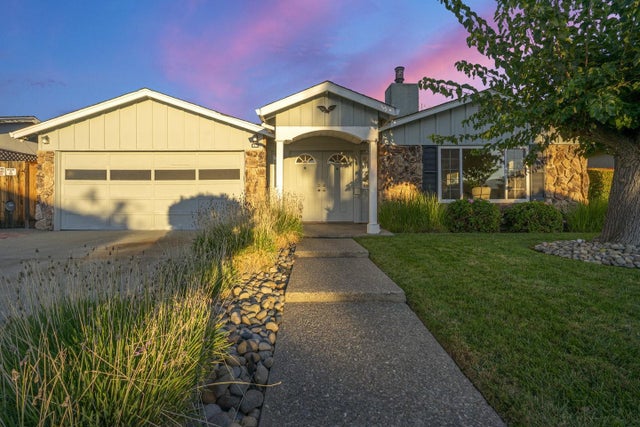 2476 Le Bain Dr, SAN JOSE