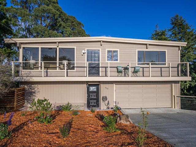 538 Cuesta Dr, APTOS