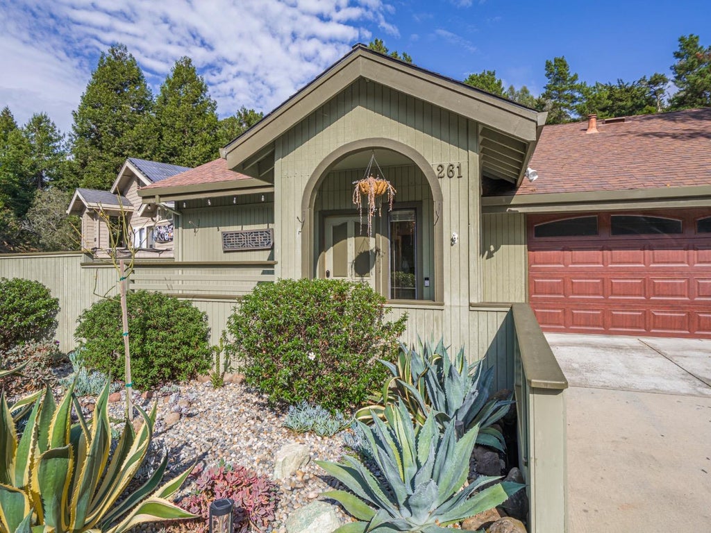 261 Dry Creek Rd, APTOS