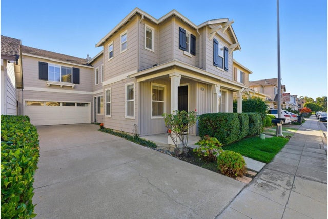 956 Mouton Cir, EAST PALO ALTO