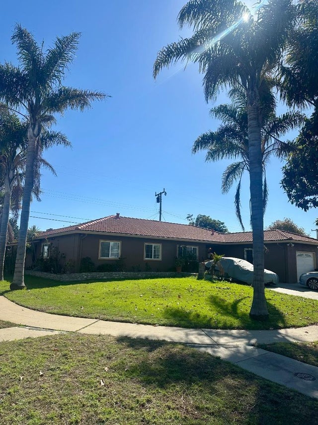 1260 Trazado Ave, SALINAS