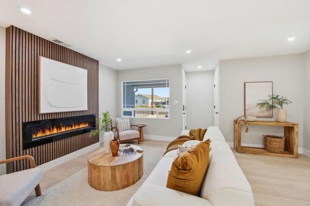 15881 Paseo Largavista, SAN LORENZO