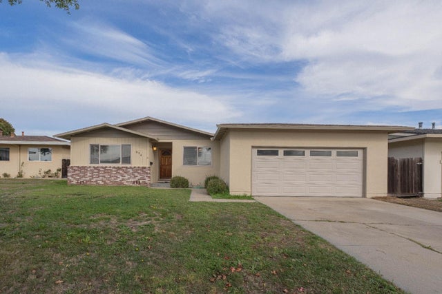 572 Inca Way, SALINAS