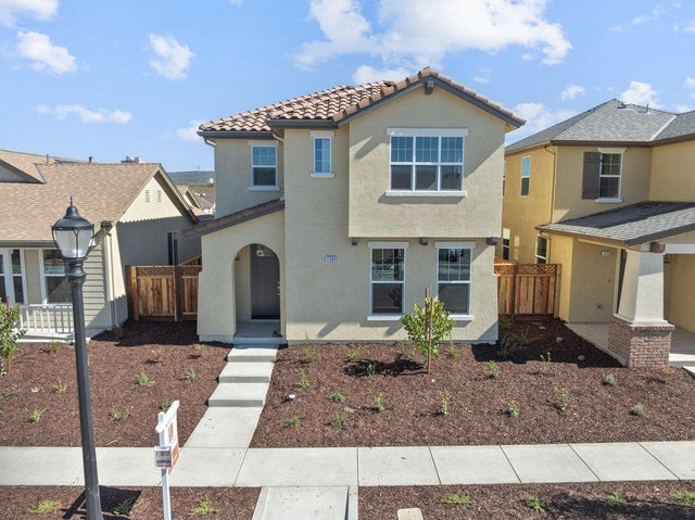 778 Livingston Ave, KING CITY