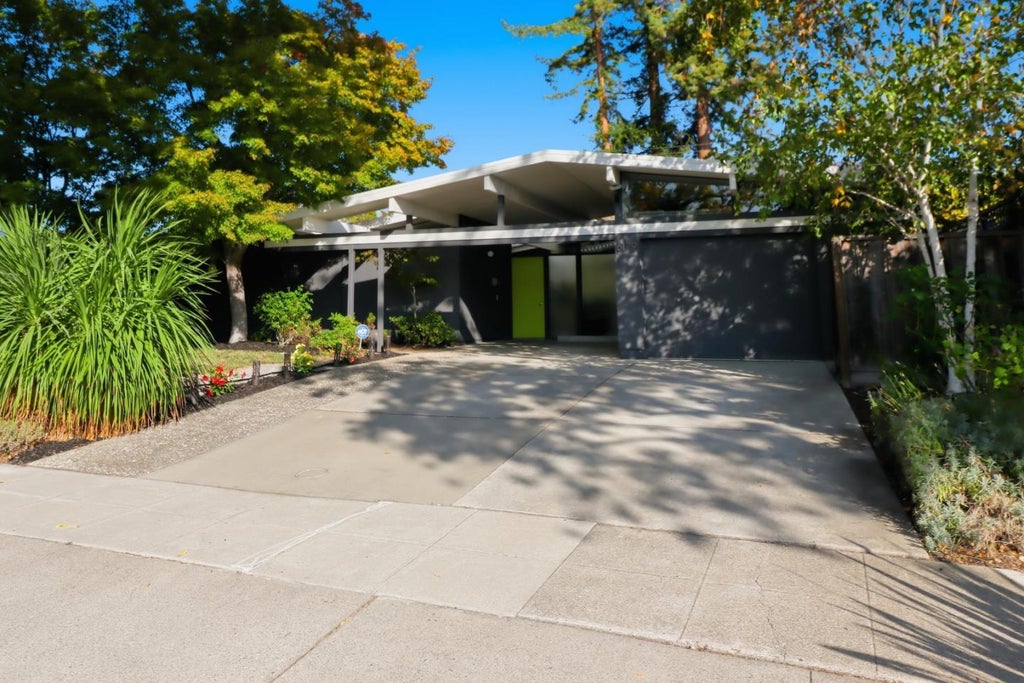 6179 Shadygrove, Cupertino