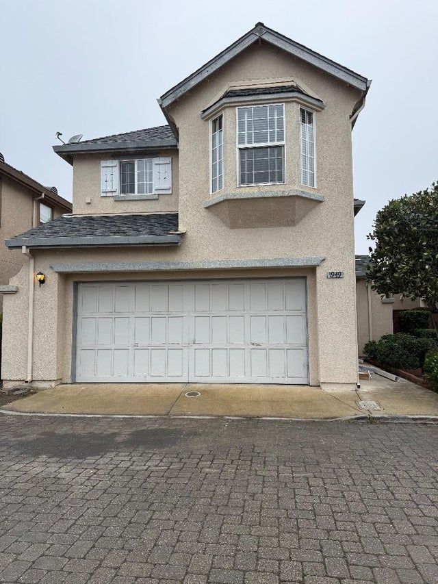 1949 Bradbury St, SALINAS