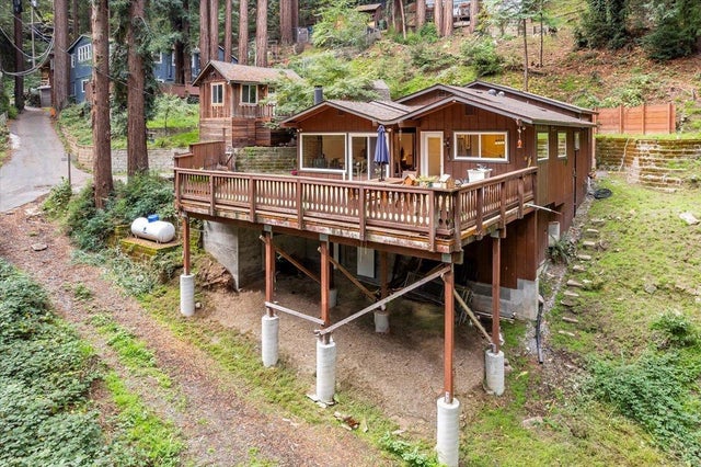 20851 Assiniboine Trl, Los Gatos