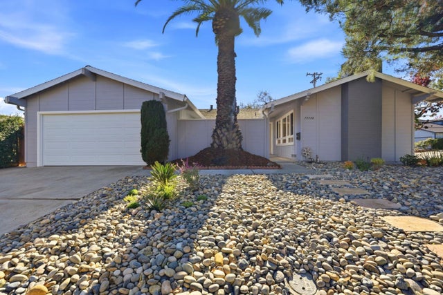 19990 Pear Tree Ln, CUPERTINO