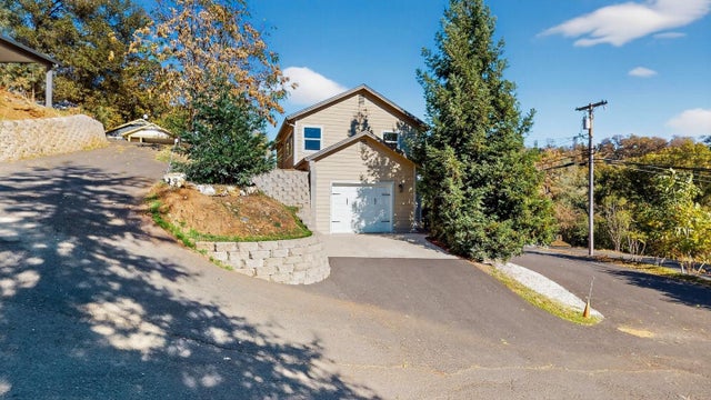 1140 S Washington St, SONORA