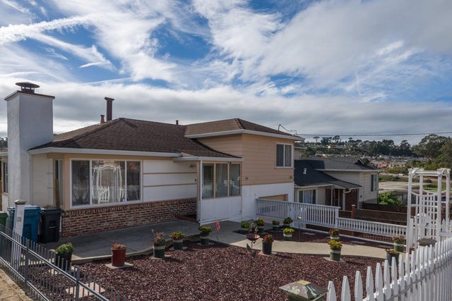 204 Garden Ln, DALY CITY