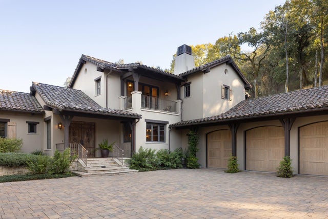 6 San Clemente Trl, CARMEL