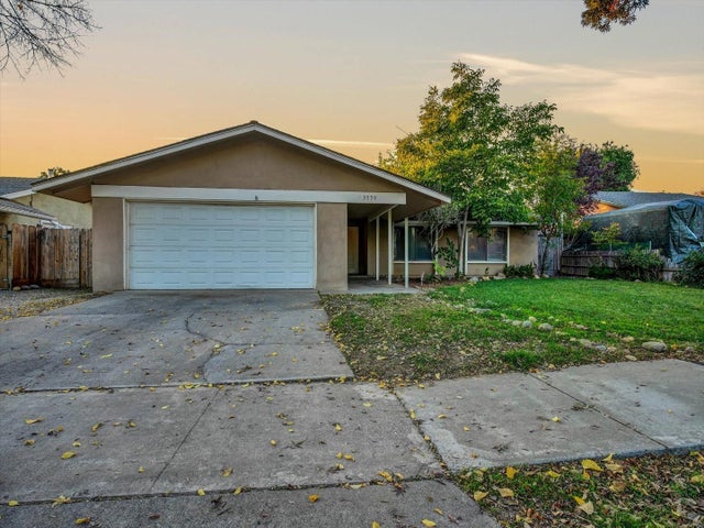 3559 Vernal Ave, MERCED