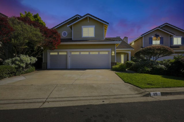 65 Driftwood Cir, PACIFICA